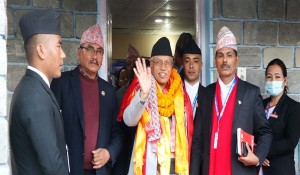 गण्डकी प्रदेश सभामुख कृष्णप्रसाद धितालद्वारा शपथ ग्रहण